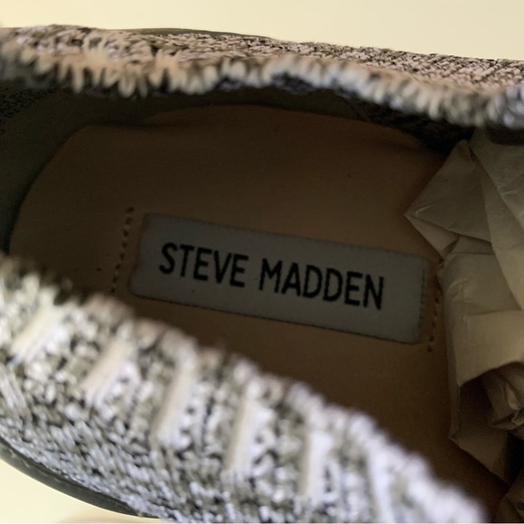Steve Madden Women's Sly Slip On Sneaker Grey/Multi Fabric Size US 11 M MINT - Picture 2 of 9